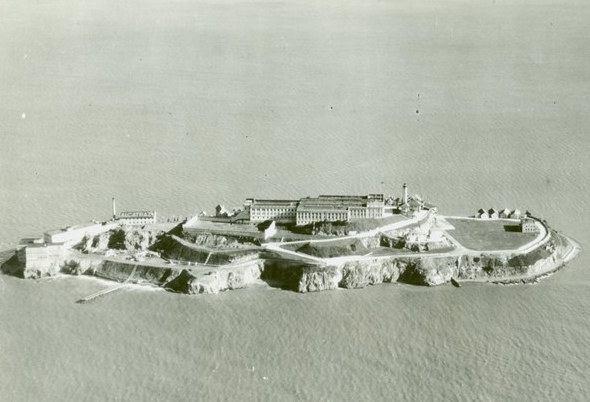 Alcatraz Escape — FBI Alcatraz Al Capone Escape
