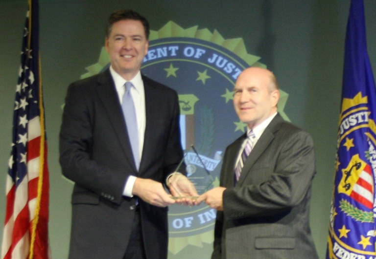 Alan Rogers Receives Director’s Community Leadership Award from Director Comey on April 15, 2016