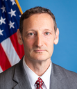 Official portrait of FBI St. Louis Special Agent in Charge Jay Greenberg, May 2022.