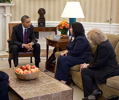President Barack Obama meets with Christine Levinson in the Oval Office on March 6, 2012. During the meeting, President Obama reiterated to Mrs. Levinson—whose husband Robert Levinson disappeared in 2007 during a business trip to Kish Island, Iran—the U.S. government’s commitment to her husband’s safe return and said that the U.S. will continue to work tirelessly until he is home safely. Pictured with the President are Christine Levinson and Suzi Halpin, Christine Levinson’s sister. (Official White House Photo by Pete Souza).