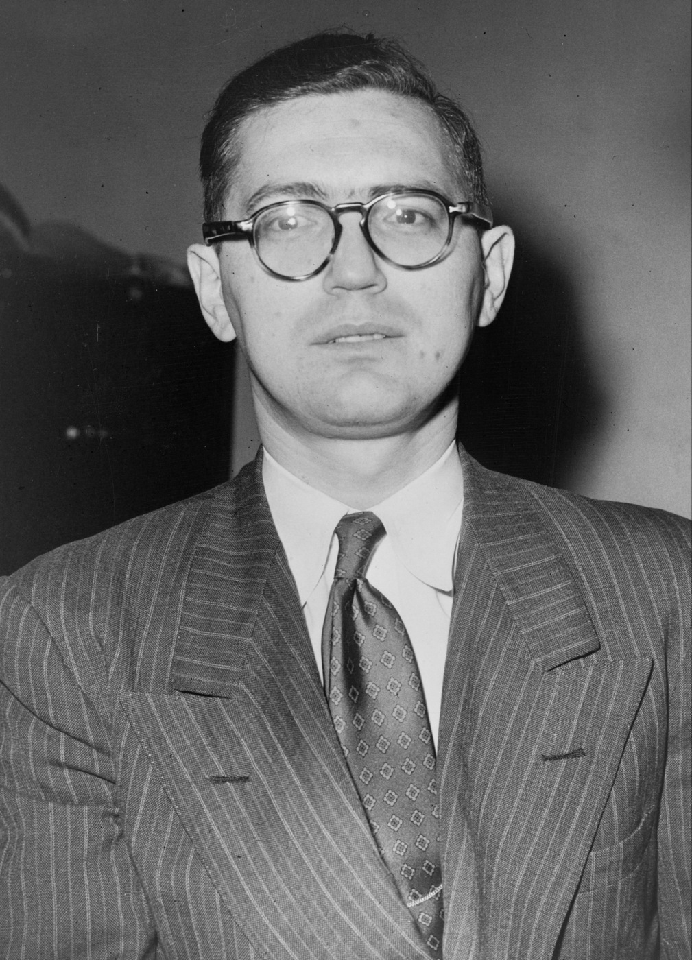 Max Elitcher, a naval ordnance engineer and an admitted communist, provided crucial testimony in the Rosenberg trial. Library of Congress photograph.