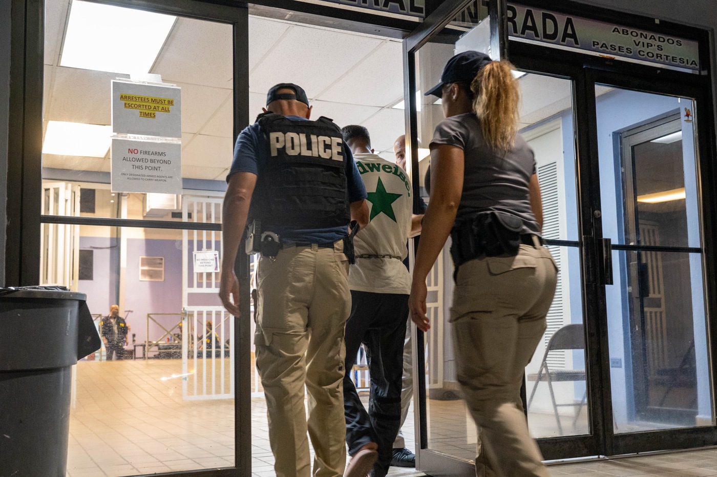 An investigation led by the FBI, with the assistance of several local and federal organizations, has resulted in the arrests and indictments of dozens of members of a violent drug trafficking gang, Los 1,500, based in San Juan, Puerto Rico.